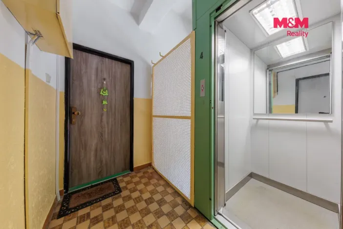Prodej bytu 2+1, Karlovy Vary - Rybáře, Sokolovská, 56 m2