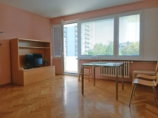 Pronájem bytu 2+kk, Praha - Dejvice, Evropská, 43 m2