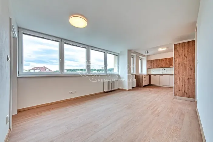 Prodej bytu 3+kk, Praha - Braník, Branická, 72 m2