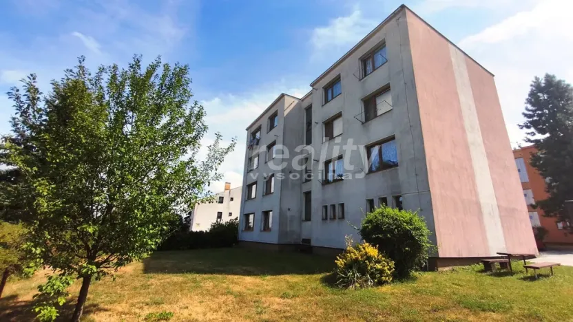 Pronájem bytu 3+1, Náměšť nad Oslavou, Zborovská, 59 m2
