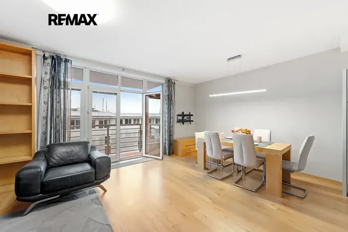 Pronájem bytu 3+kk, Praha - Strašnice, Vinohradská, 96 m2