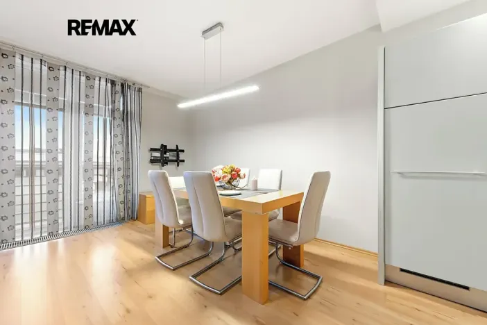 Pronájem bytu 3+kk, Praha - Strašnice, Vinohradská, 96 m2