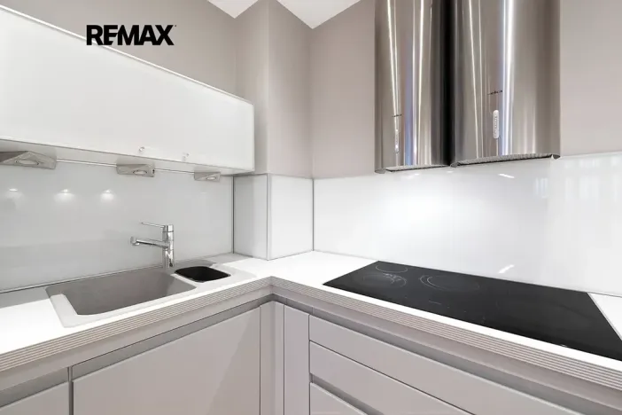 Pronájem bytu 3+kk, Praha - Strašnice, Vinohradská, 96 m2