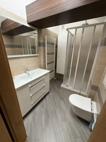 Pronájem bytu 3+1, Praha - Vinohrady, Na Kozačce, 115 m2