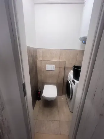 Pronájem bytu 2+kk, Praha - Vinohrady, Nitranská, 45 m2