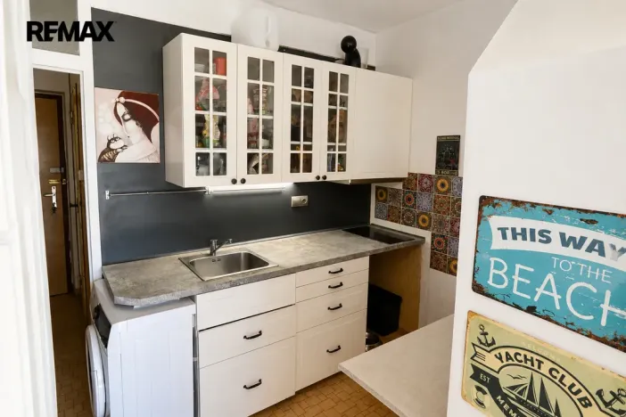 Prodej bytu 1+kk, Karlovy Vary - Rybáře, U Koupaliště, 25 m2