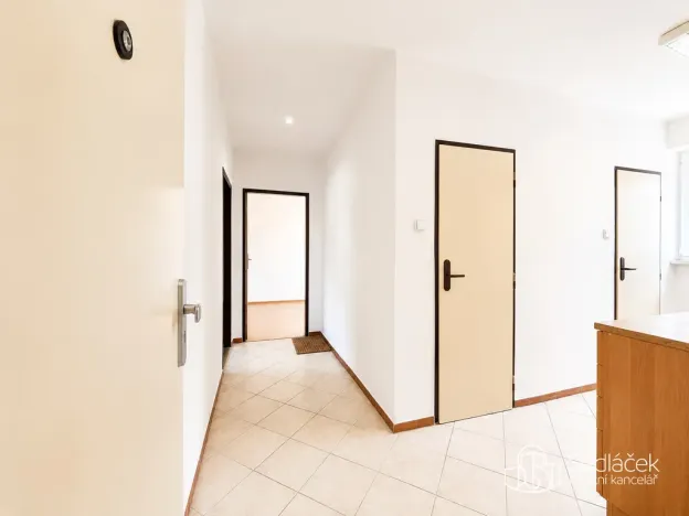 Pronájem bytu 3+1, Březová, Okružní, 56 m2