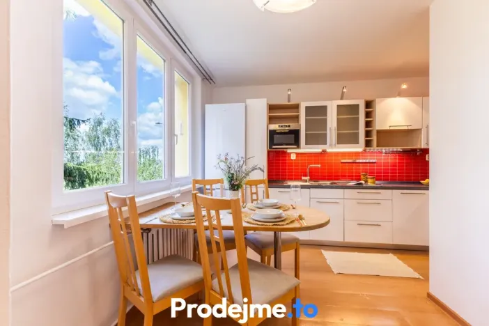 Pronájem bytu 3+1, Praha - Hostivař, U průseku, 77 m2