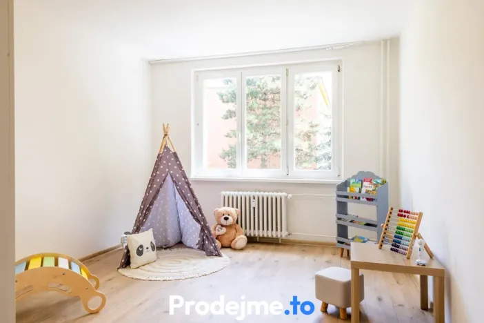 Pronájem bytu 3+1, Praha - Hostivař, U průseku, 77 m2