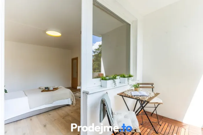 Pronájem bytu 3+1, Praha - Hostivař, U průseku, 77 m2