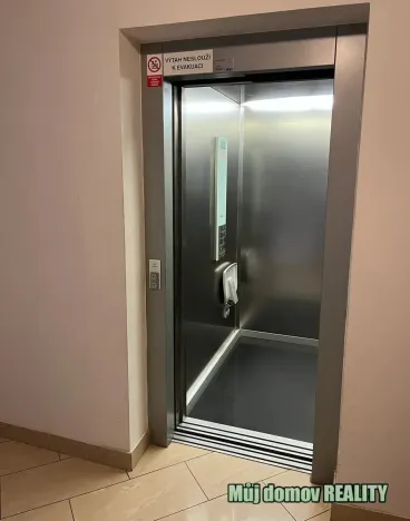 Pronájem bytu 3+kk, Praha - Stodůlky, Raichlova, 92 m2