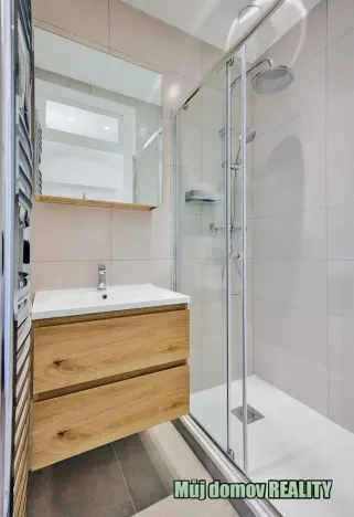 Pronájem bytu 2+kk, Praha - Libeň, Braunerova, 51 m2