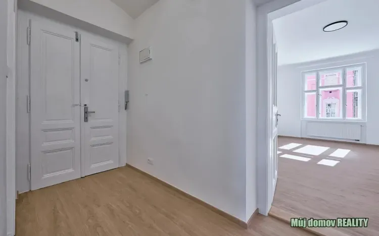 Pronájem bytu 2+kk, Praha - Libeň, Braunerova, 51 m2