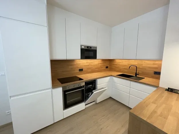 Pronájem bytu 3+kk, Praha - Řeporyje, Haenkeho, 80 m2