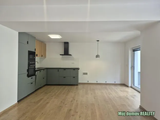 Pronájem rodinného domu, Praha - Klánovice, Smidarská, 120 m2