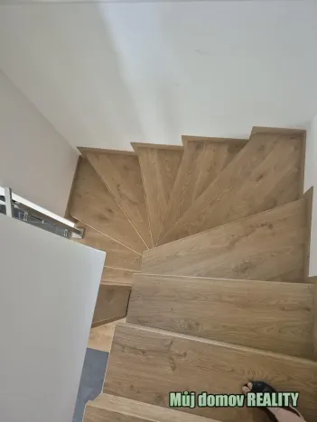 Pronájem rodinného domu, Praha - Klánovice, Smidarská, 120 m2