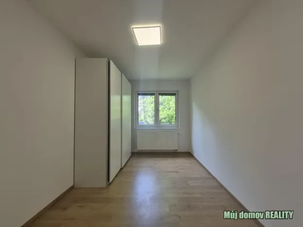 Pronájem rodinného domu, Praha - Klánovice, Smidarská, 120 m2