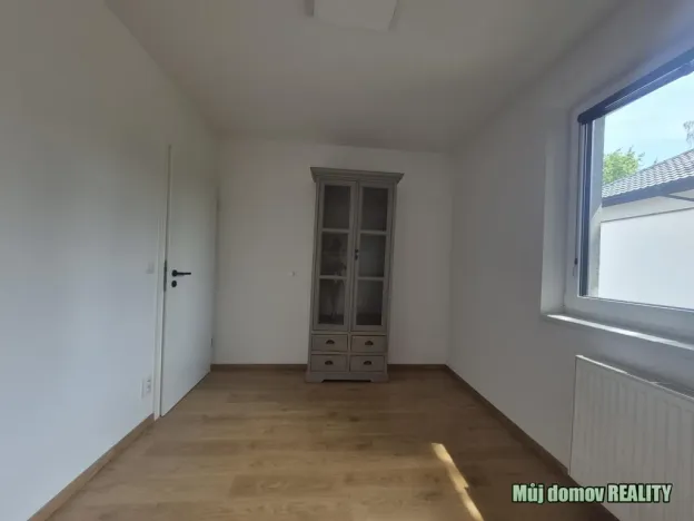 Pronájem rodinného domu, Praha - Klánovice, Smidarská, 120 m2