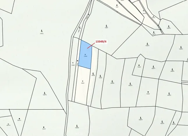 Dražba louky, Hovězí, 1222 m2