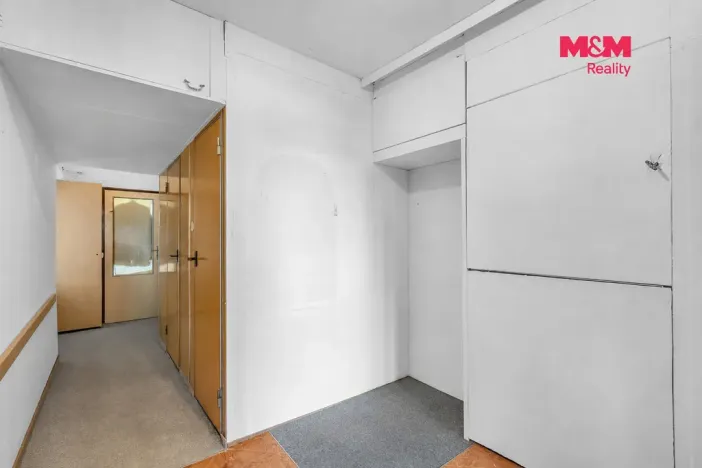 Prodej bytu 3+1, Praha - Řepy, Španielova, 71 m2