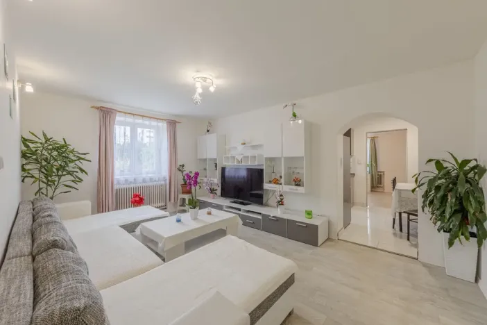Prodej rodinného domu, Tismice, 200 m2