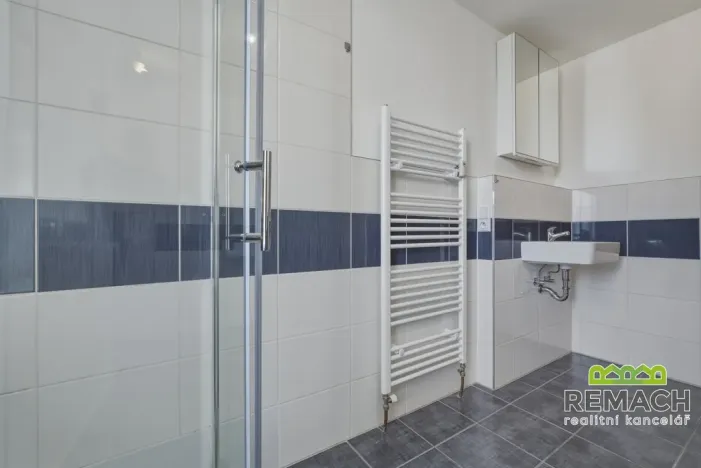 Pronájem bytu 1+kk, Zlín, Ševcovská, 33 m2