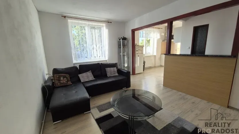 Prodej bytu 2+1, Břeclav, Dělnická, 57 m2