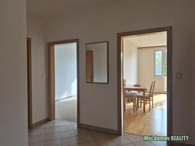 Pronájem bytu 2+kk, Praha - Kunratice, Merhoutova, 60 m2