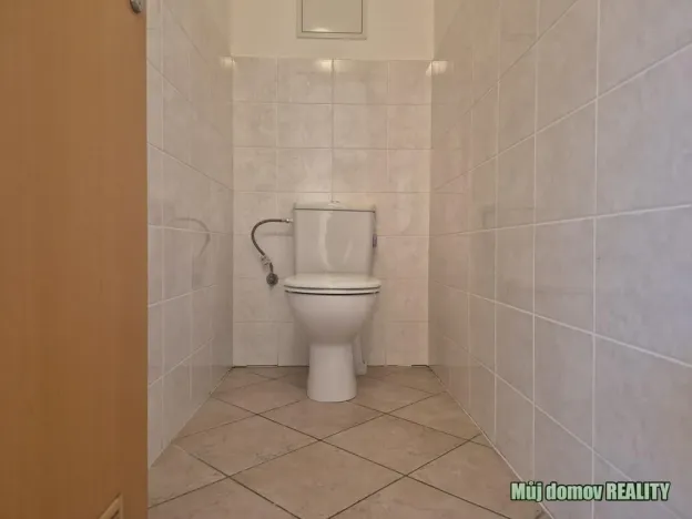 Pronájem bytu 2+kk, Praha - Kunratice, Merhoutova, 60 m2