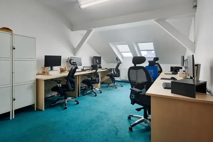 Pronájem kanceláře, Praha - Nové Město, náměstí I. P. Pavlova, 87 m2