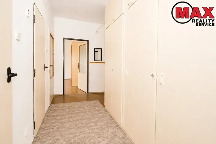 Pronájem bytu 2+1, Praha - Malešice, Lipecká, 52 m2