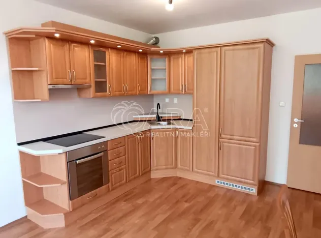 Pronájem bytu 2+kk, Praha - Kbely, Herlíkovická, 54 m2