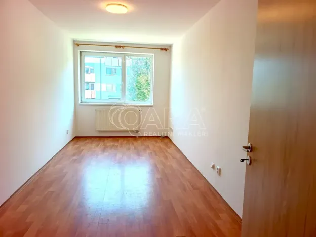 Pronájem bytu 2+kk, Praha - Kbely, Herlíkovická, 54 m2
