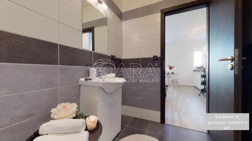 Pronájem bytu 2+kk, Hořovice, U Školky, 34 m2