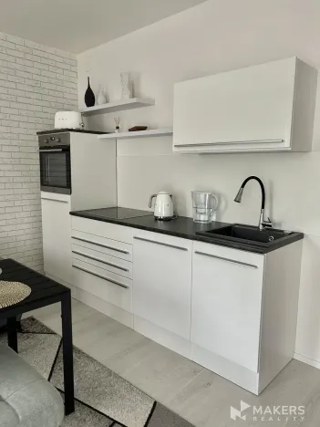 Pronájem bytu 1+kk, Praha - Libeň, Nad Kolčavkou, 42 m2