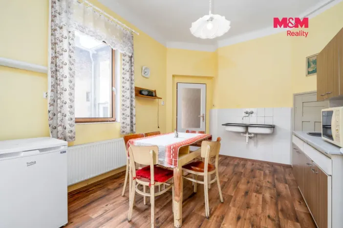 Prodej bytu 3+1, Teplice, Duchcovská, 102 m2