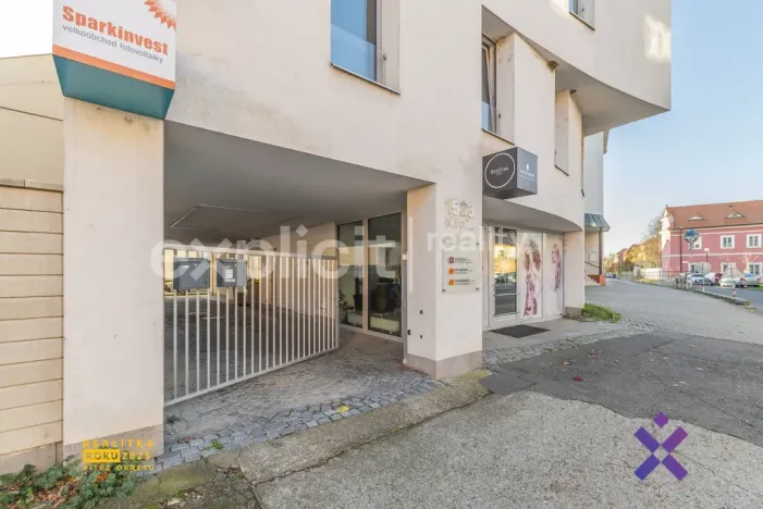 Pronájem obchodního prostoru, Uherské Hradiště, Otakarova, 48 m2