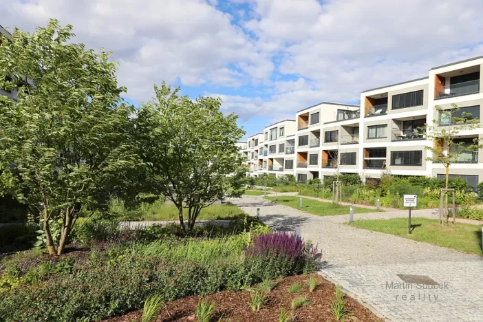 Prodej obchodního prostoru, Praha - Hlubočepy, Dostalové, 37 m2