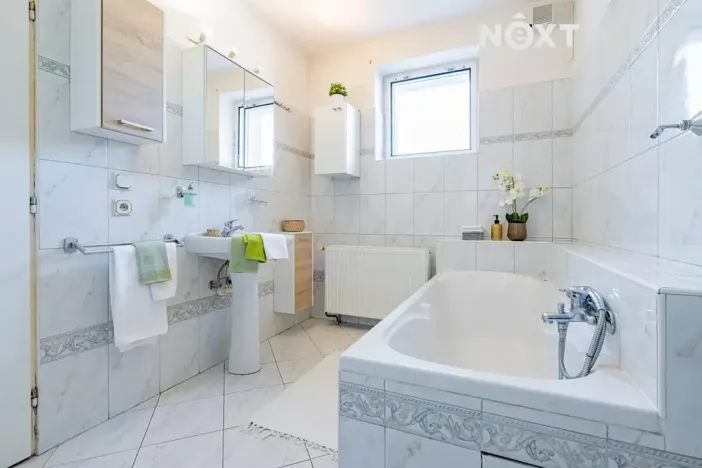 Prodej rodinného domu, Včelná, Na Vyhlídce, 270 m2