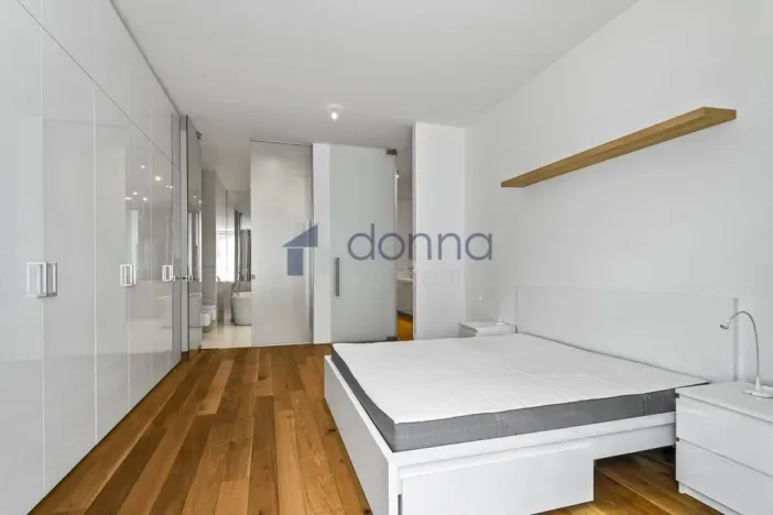 Pronájem bytu 3+kk, Praha, Laubova, 109 m2