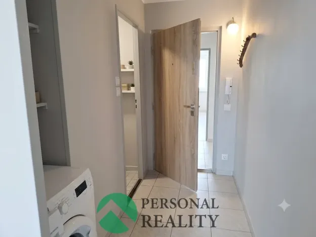 Prodej bytu 1+kk, Hradec Králové, 32 m2