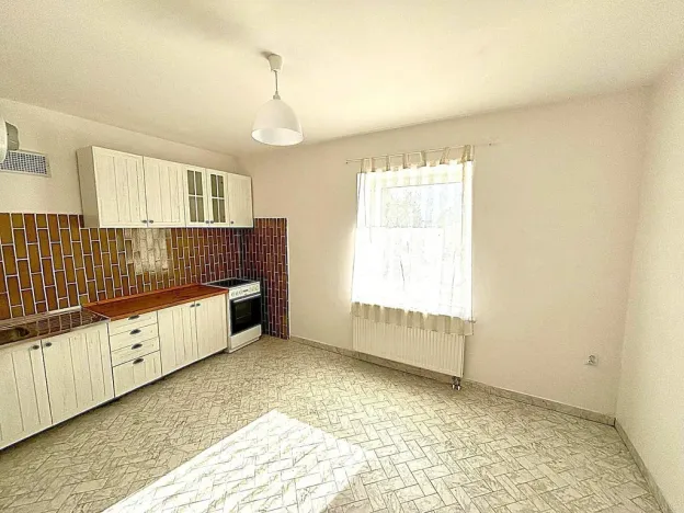Pronájem bytu 3+kk, Planá, Karlín, 61 m2