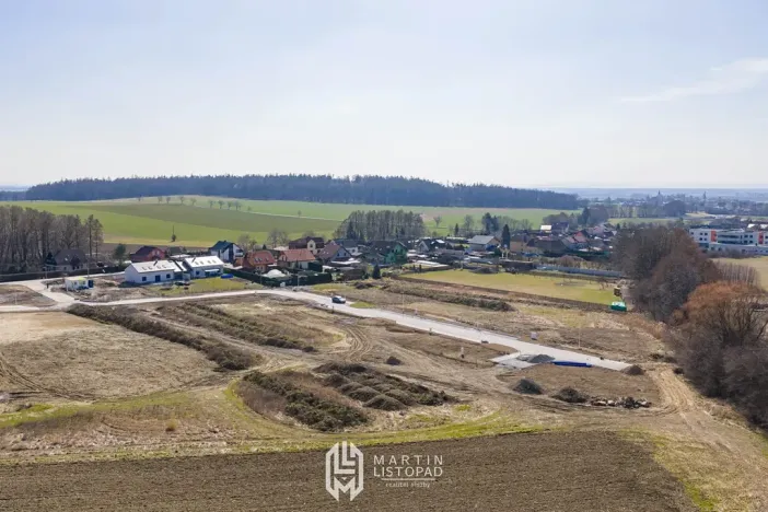 Prodej pozemku pro bydlení, Komárov, 729 m2
