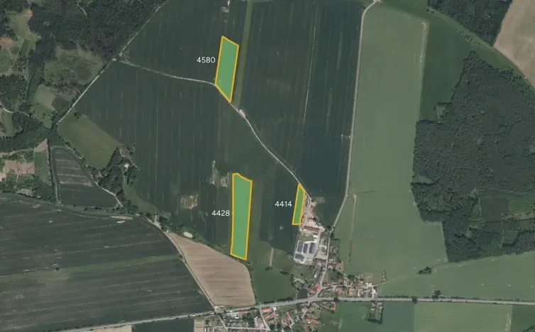 Prodej louky, Křenovice, 42413 m2