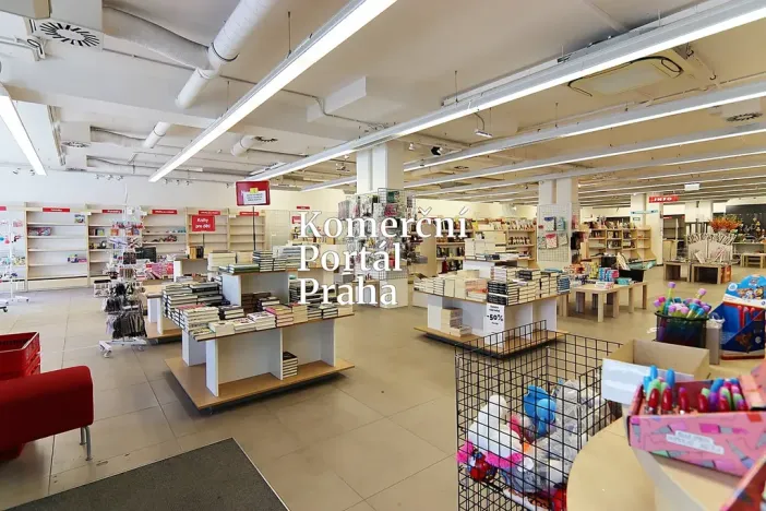 Pronájem obchodního prostoru, Praha - Krč, Olbrachtova, 450 m2