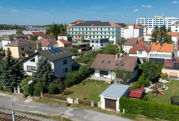 Prodej kanceláře, České Budějovice, Papírenská, 185 m2