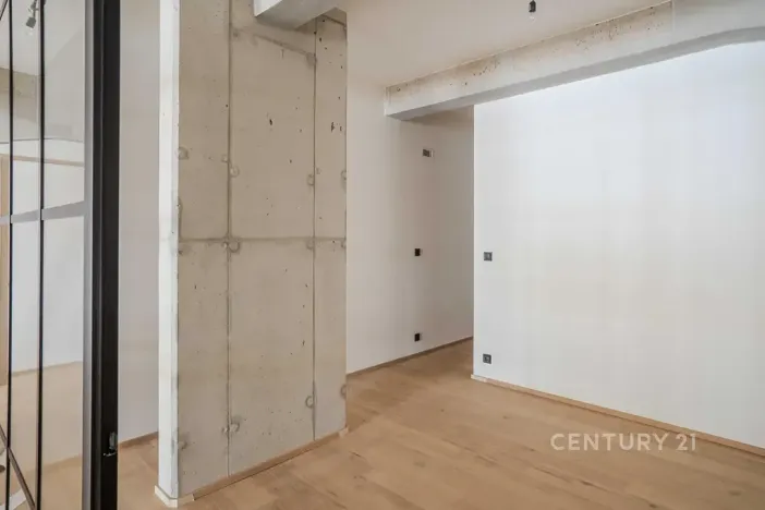 Prodej bytu 4+kk, Praha - Vysočany, Kolbenova, 176 m2