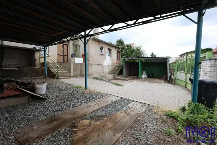 Pronájem výrobních prostor, Praha - Čakovice, Na bahnech, 160 m2