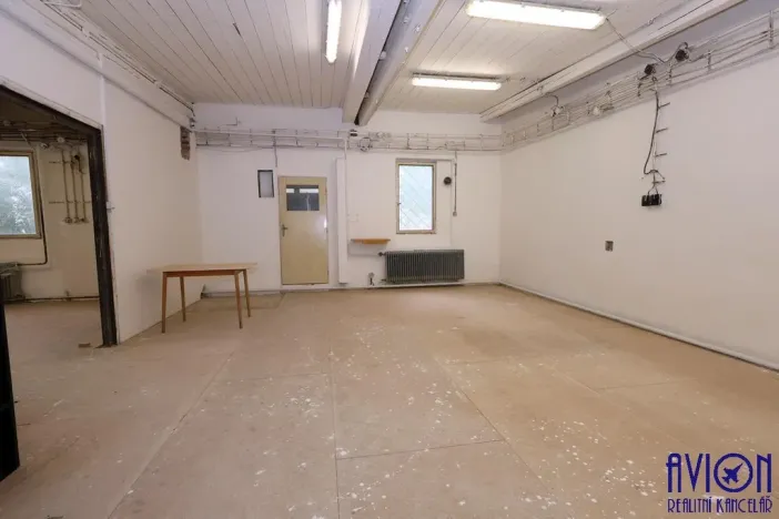 Pronájem výrobních prostor, Praha - Čakovice, Na bahnech, 160 m2