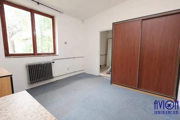 Pronájem výrobních prostor, Praha - Čakovice, Na bahnech, 160 m2